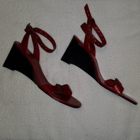 BCBG Wedge Sandals - Picture 2 of 3